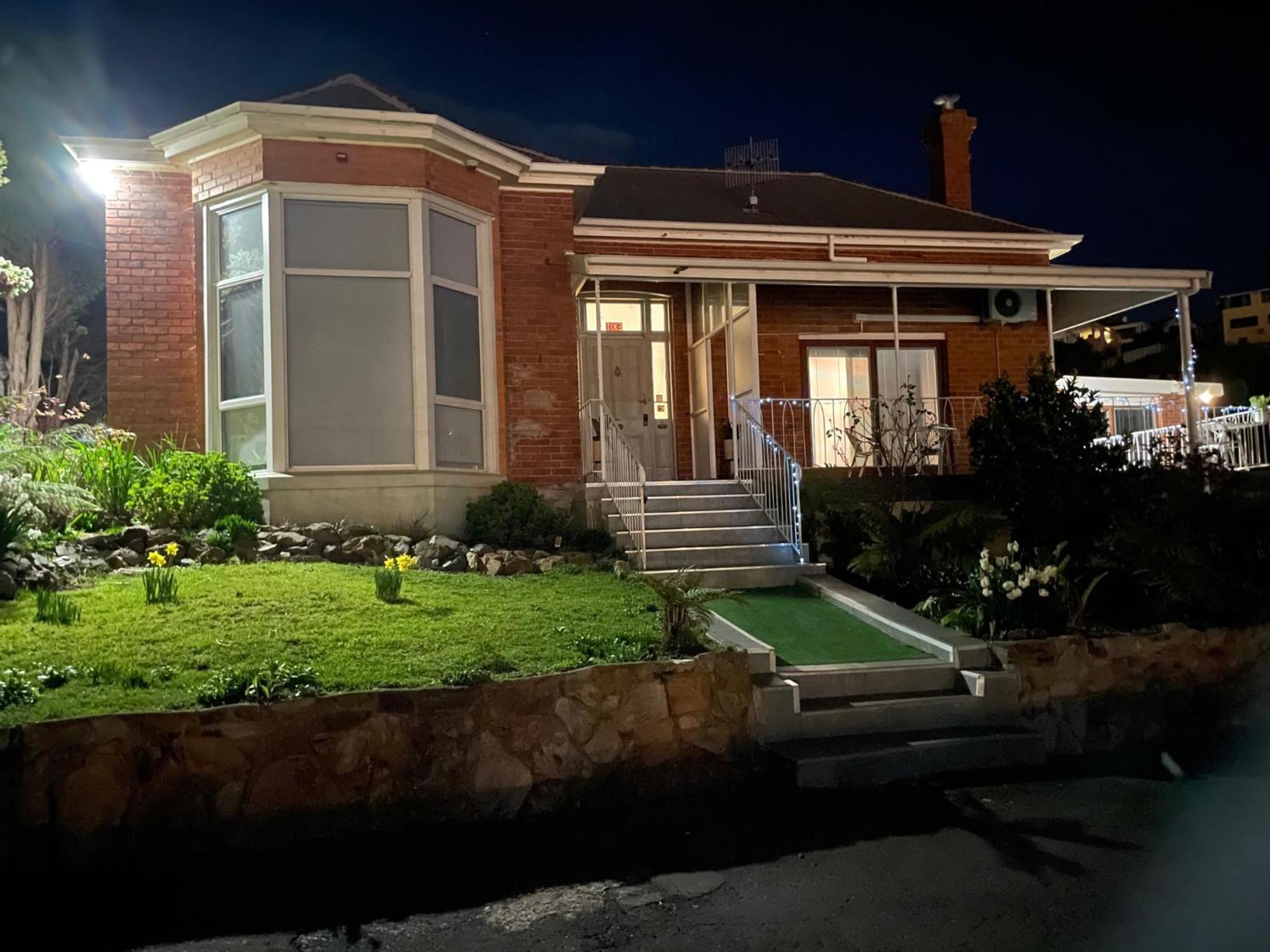 Hotel Oakleigh House Burnie Exteriér fotografie